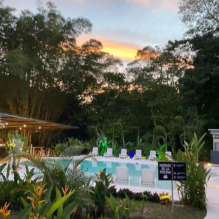 Grand Park Manuel Antonio Hotell Quepos Exteriör bild