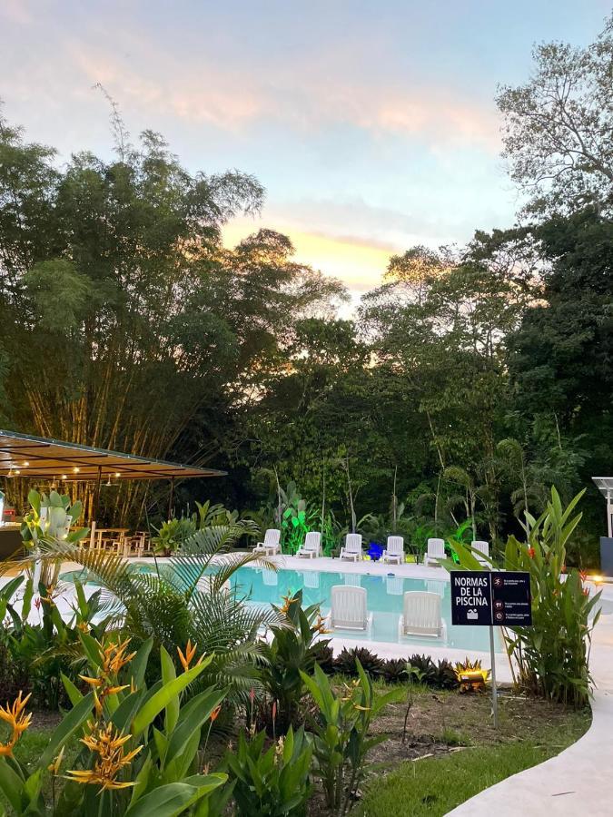Grand Park Manuel Antonio Hotell Quepos Exteriör bild