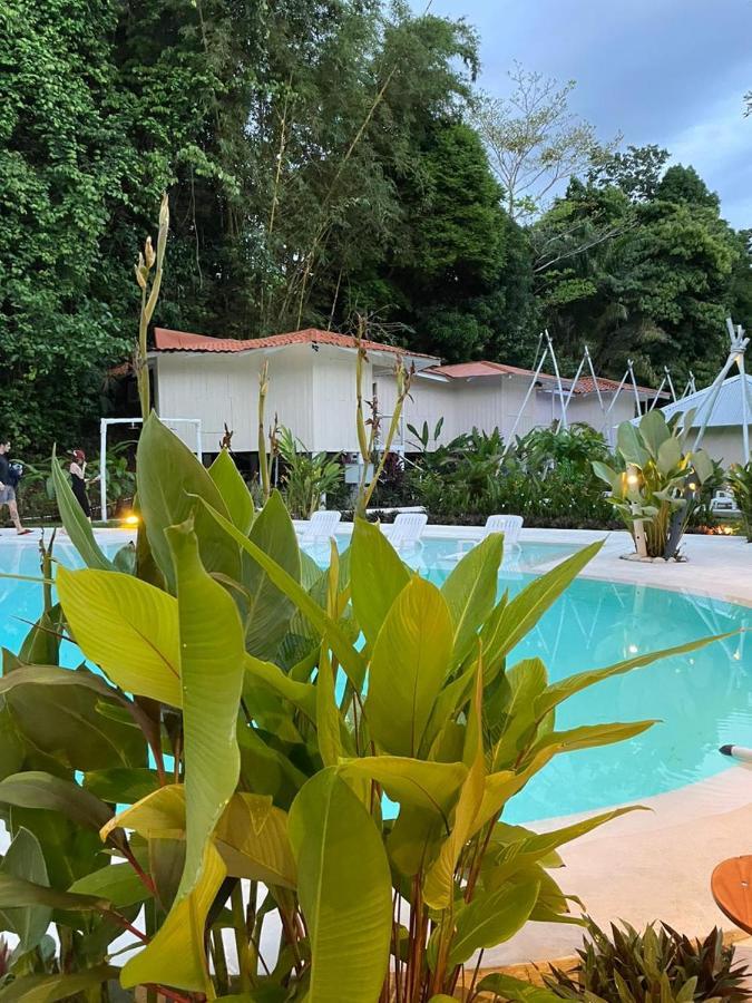 Grand Park Manuel Antonio Hotell Quepos Exteriör bild